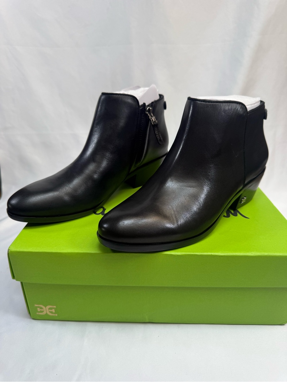 NEW Sam Edelman Black Petty Bootie Women Size: 7.5m Retail $140 - with box